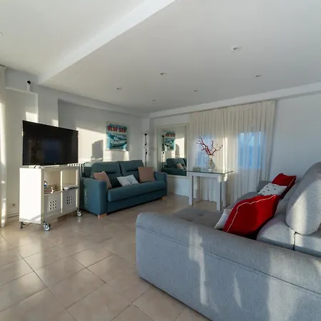 Luana Beach House Cobreces Exterior photo