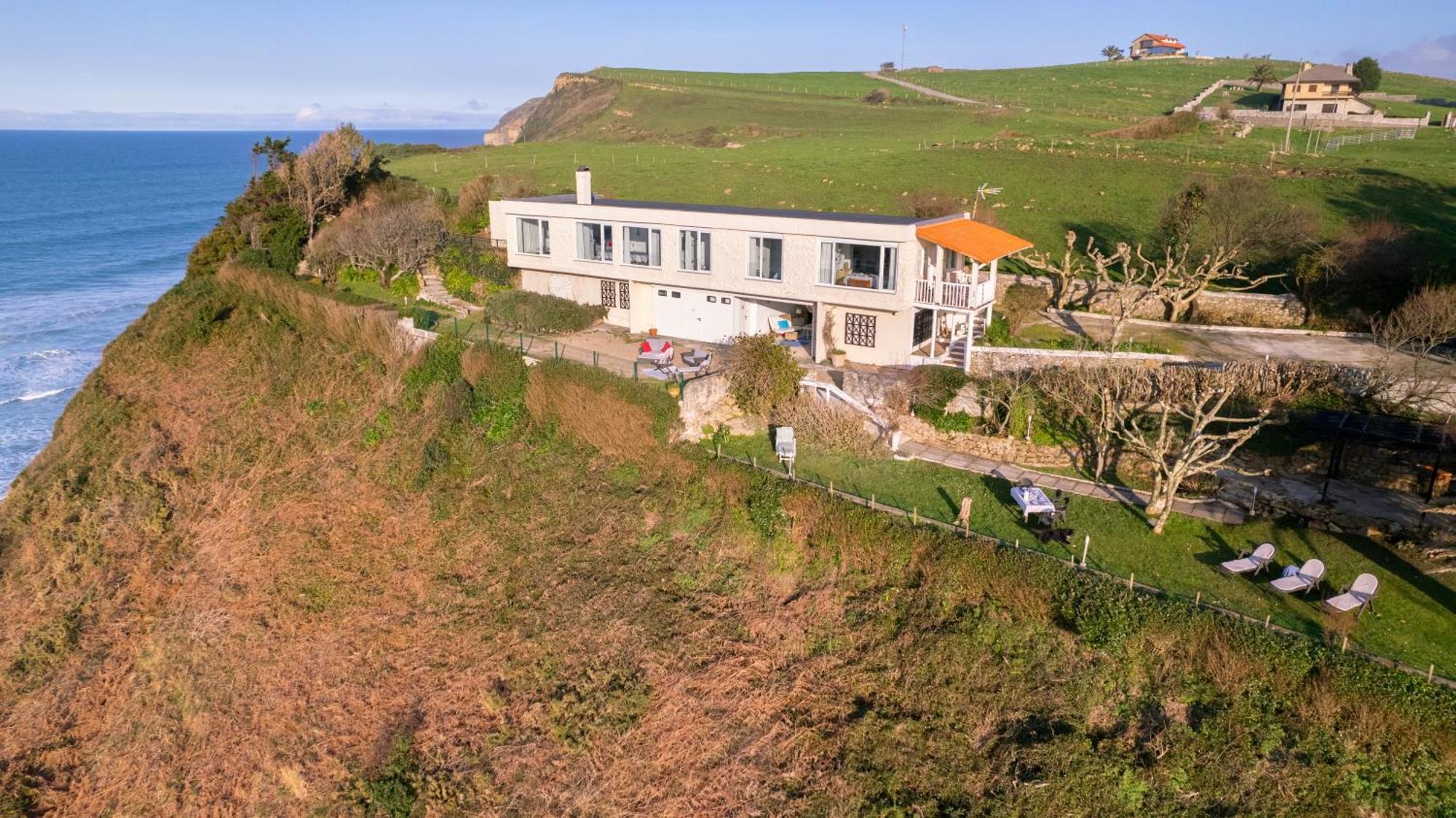 Luana House Holiday home *